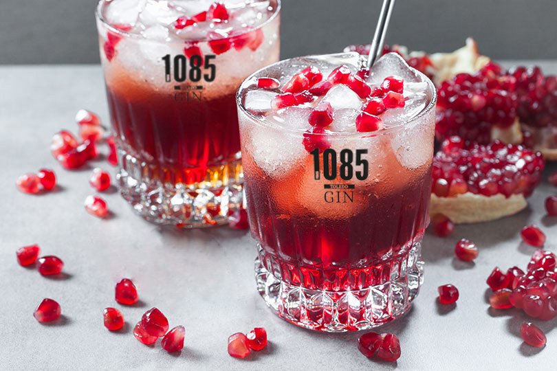 Gin1085Premium's tweet photo. #Gin1085 os desea amor en Semana Santa con Gin Love: un post con 8 recetas para enamorar https://t.co/uGNtTjNHJe https://t.co/4hFpyCmu9S