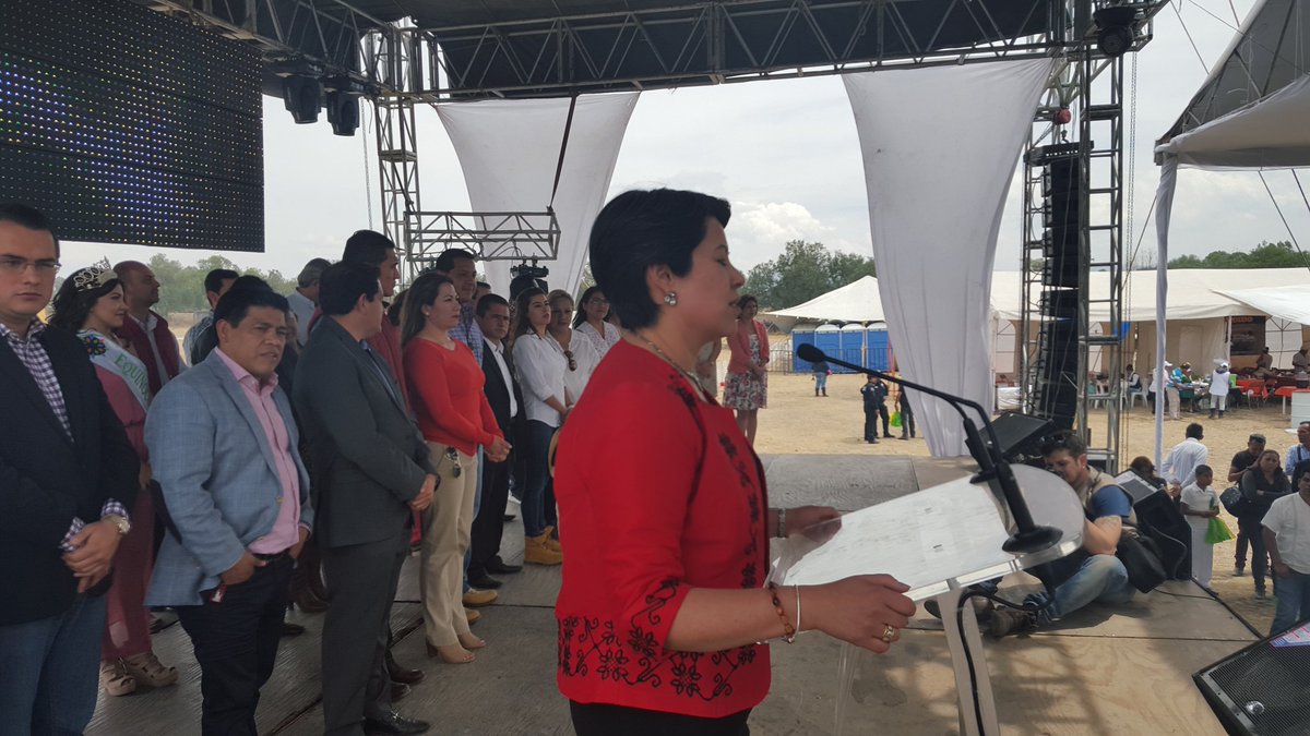 danvelaz's tweet photo. Mensaje de la representación del gobernador del #Edomex en la #FDLO #Teotihuacan @bettynabenitez @EdomexTurismo https://t.co/8K5QRKQBGS