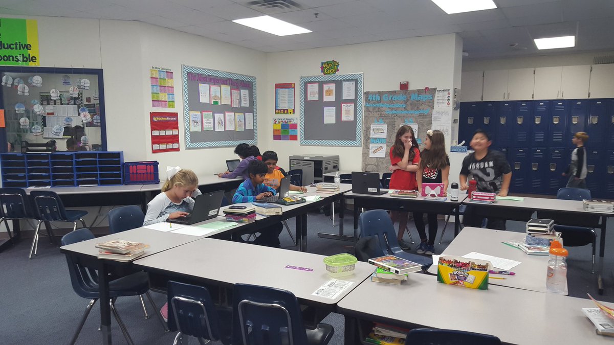 MrsJohnston4th's tweet photo. What are you passionate about?  What do you wonder?  What can you solve? 4th grade Genius Hour today!  #wyattlearns https://t.co/aAWPix4Kgu