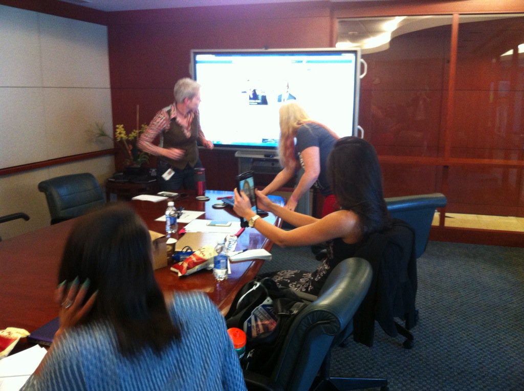 DeanSusanKing's tweet photo. A live Facebook show for our #CBCUNC diversity fellows. Watch on WRAL #MJSB16 https://t.co/8pQ6yJ2pAg