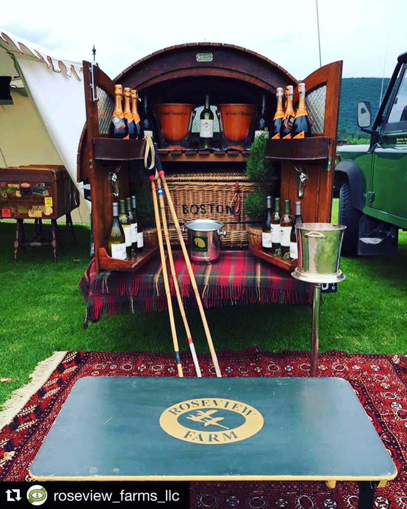 SuicaClaudia's tweet photo. #roseviewfarm #tailgate #fab #polo #pololife @trishfashionsty #ny https://t.co/p5VICWLyNh