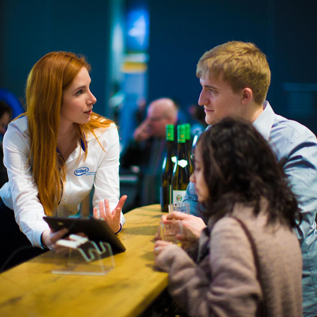 IntelBusiness's tweet image. #CeBIT2016: where winemaking meets #IoT! Learn about #Intel&apos;s smart vineyards at #CeBIT: intel.ly/1kNs9sj