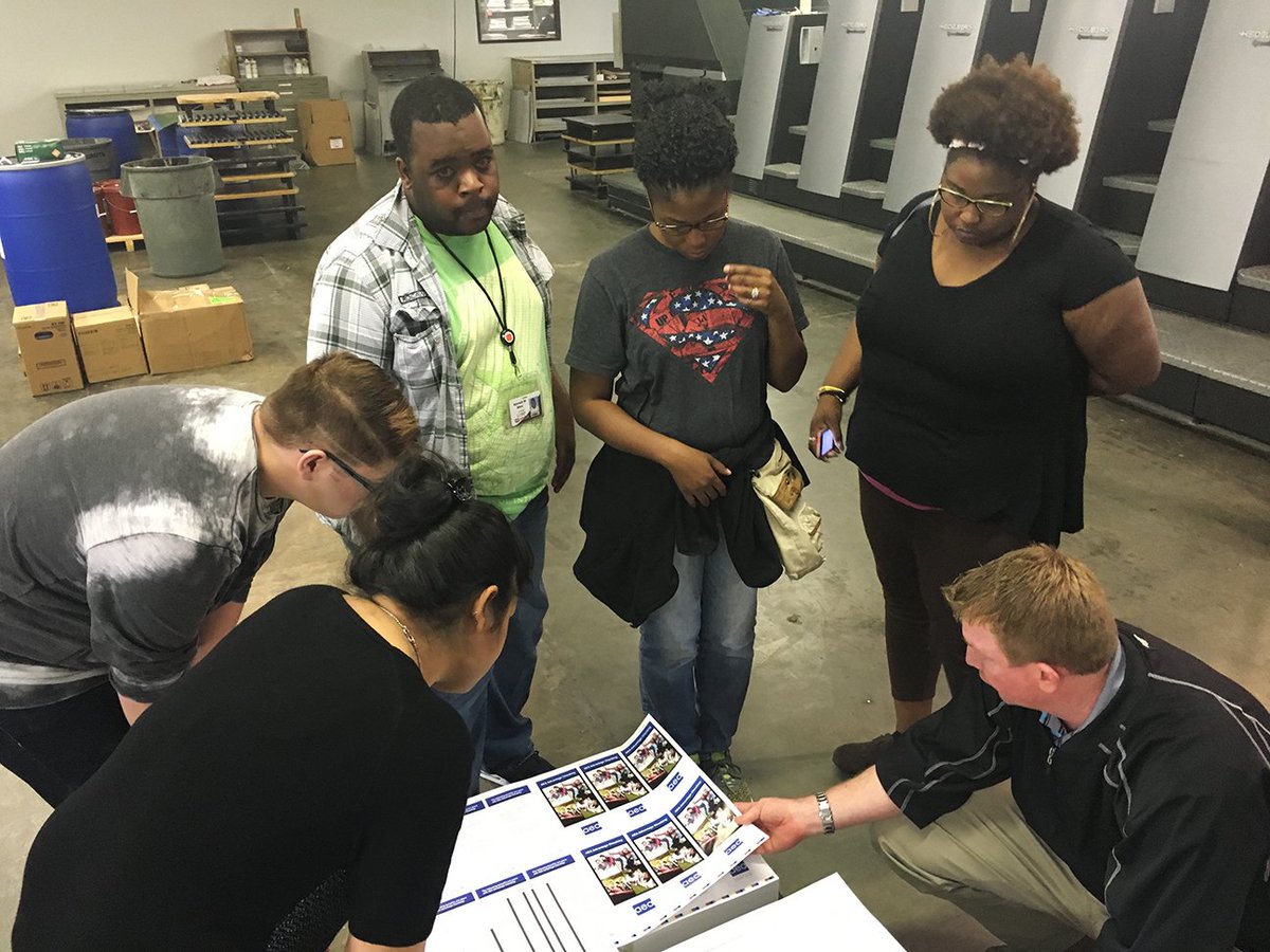 HindsGDT's tweet photo. @SPrintersInc Thanks for another great tour! Keith was an awesome tour guide...the students loved him. #cmyk https://t.co/7hER2f561i