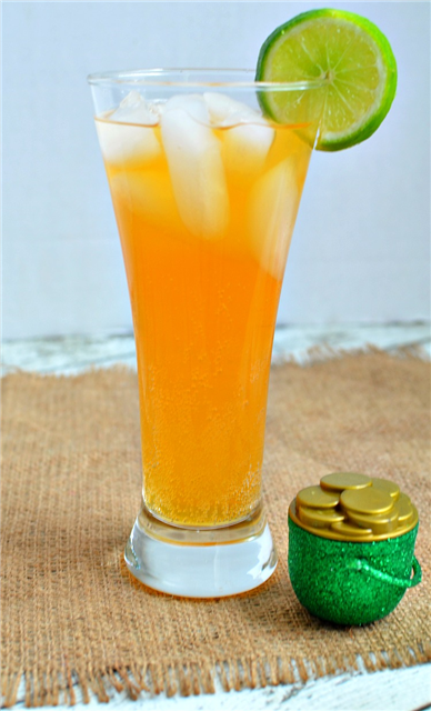 Rick_OntheRocks's tweet photo. Try this refreshing Mike-tail. Mike's Hard Pot of Gold #mikesVIP #recipe https://t.co/mQcN21PIDb