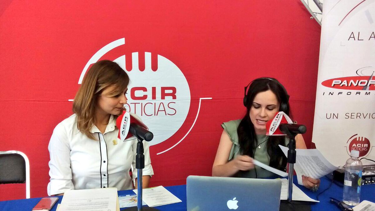 IsaOrtizDIF's tweet photo. Me encuentro platicando con @grupoacir #Noticias hablando de la próxima #JornadaInclusiónLaboralPCD. https://t.co/fhHmkjtvYQ