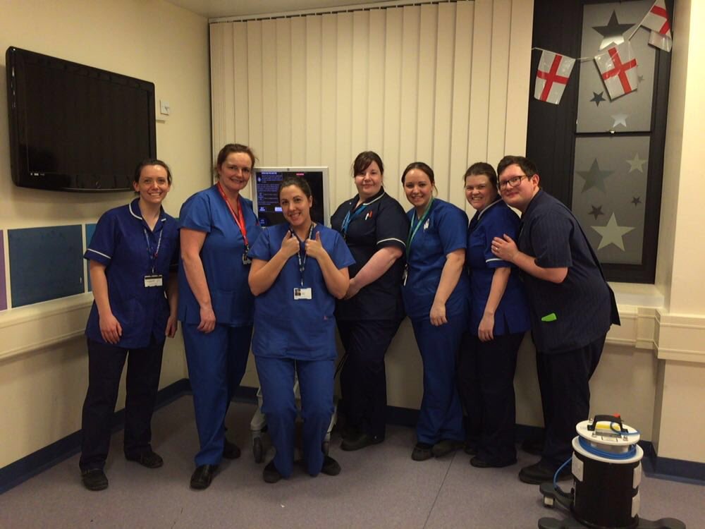 Geraint_Edwards's tweet photo. Let the decant begin. @MoppettSarah @NUHCriticalCare @CShawNUH @CritCareMatron https://t.co/DEWh3VPvh2