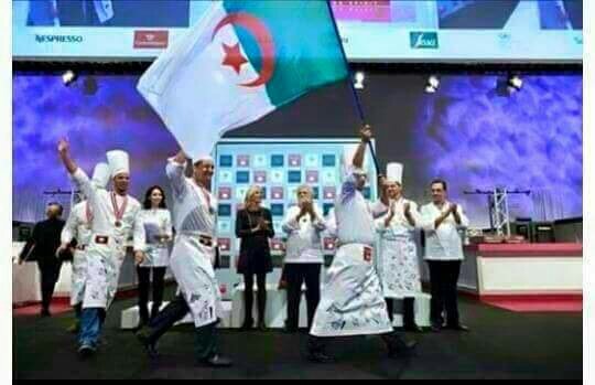 chamseDZ1's tweet photo. إحتل المطبخ الجزائري المرتبة1عالميا  فالصالون الدولي للطبخ العالمي الذي أقيم بإيطاليابمشاركة165دولة #مطبخنا_الجزايري https://t.co/R091p9LXxB