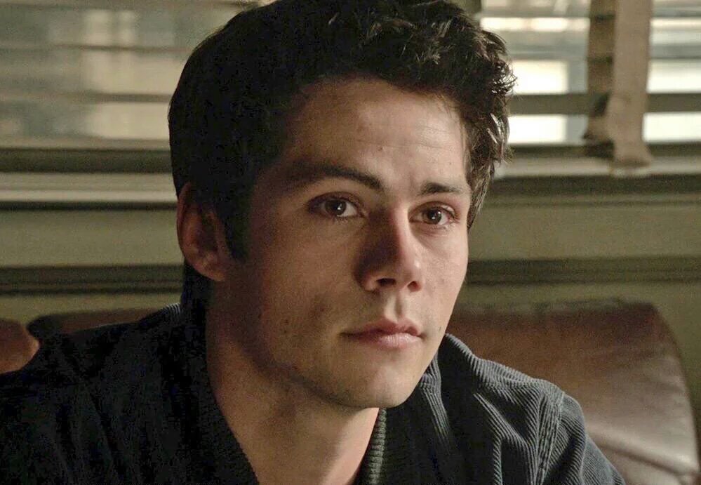 rfl0001's tweet photo. não consigo imagina o dylan sofrendo sem sofrer também https://t.co/txr1ym2YJ0