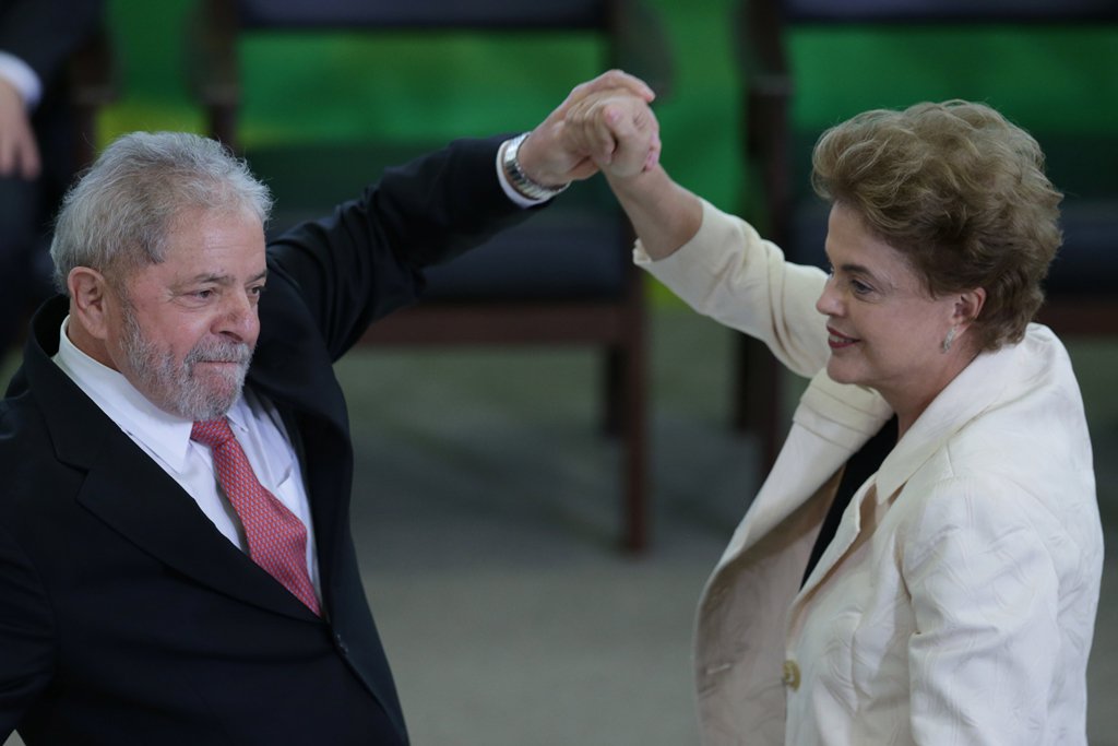 DiarioLibre's tweet photo. Anulan segunda cautelar contra Lula y asume ministerio de Presidencia https://t.co/hRQpiyNNW7 https://t.co/A5EJ78ec9L