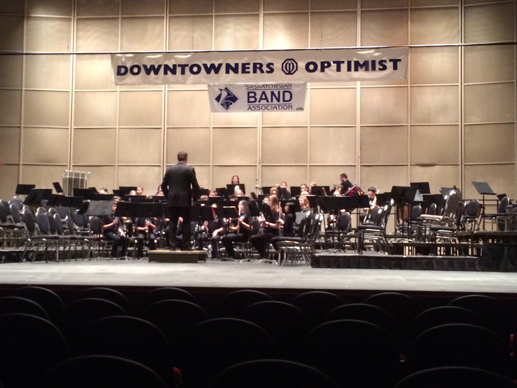 blairgullickson's tweet photo. @wshawrylak Gr. 7/8 Band the Optimist Band Festival.  They sound fantastic!  Proud of our Huskies. https://t.co/pD7l88soxl