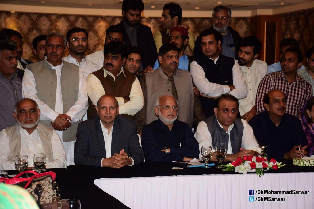 iywubaid's tweet photo. Last ni8 ijaz ch sb announce to support Ch Mohammad sarwar sb as president punjab.@ChMSarwar @TeamSarwar https://t.co/qdEkqAjUL3