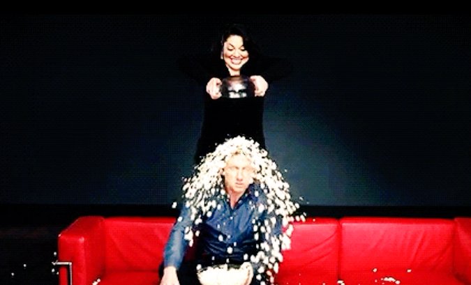 DrRobbinsDerek's tweet photo. Looks like you guys had so much fun 
#PopCornBath https://t.co/W41x9c0nlx