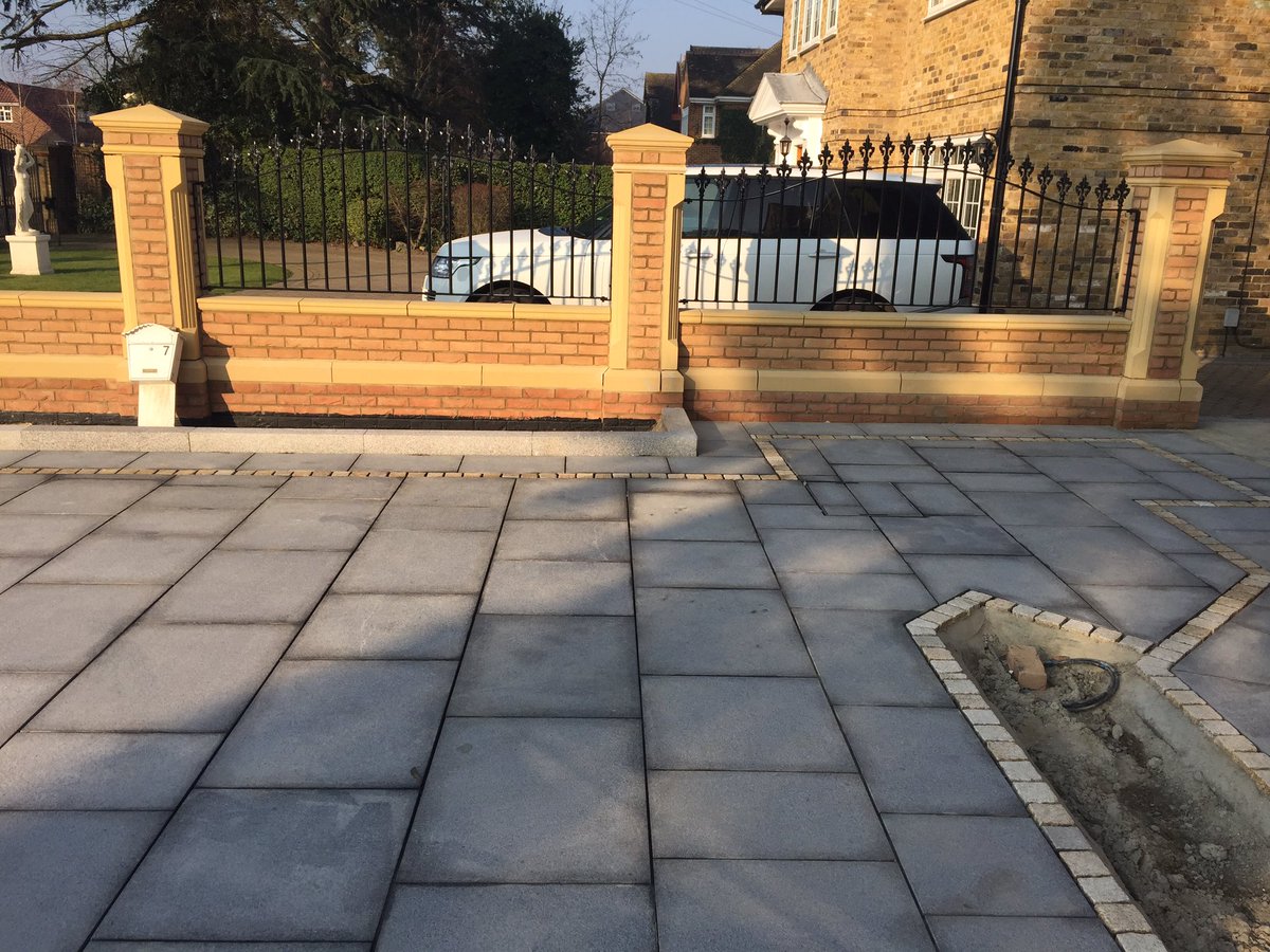 Carberry Build tweet media