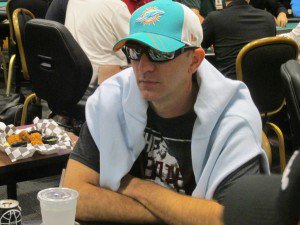 PPCPokerTour's tweet photo. Main Event Day 1B: Sneaking A Peek @DBKCandPR #PPCDaytonaSpring #PPCSeason4 https://t.co/t22TwEog1L https://t.co/z1f9ZdtaHx