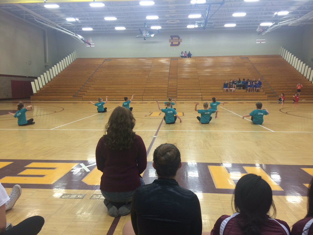 DuluthDenfeldDT's tweet photo. "Jai Ho" from Northstar Academy! Super cute! https://t.co/W2tJBRIUD4