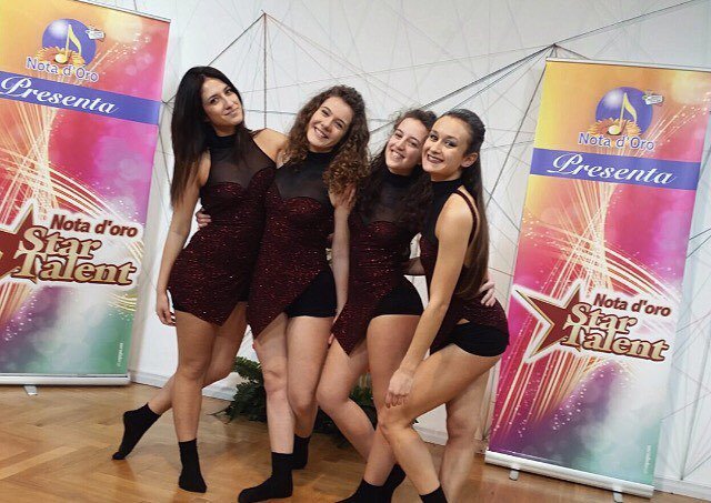 DannaCcastillo's tweet image. #dance #squaredroid #photo #picoftheday #likeforlike #picture #instagood #f4f #followforfollow #pic #funny #picture…