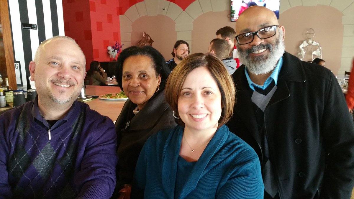 aqeelweeums's tweet photo. Celebrating another successful school week! We made it! @BBOUFT @UFT #BBOWorkHardPlayHarder #unionproud #acricafe https://t.co/WHmizy48yi