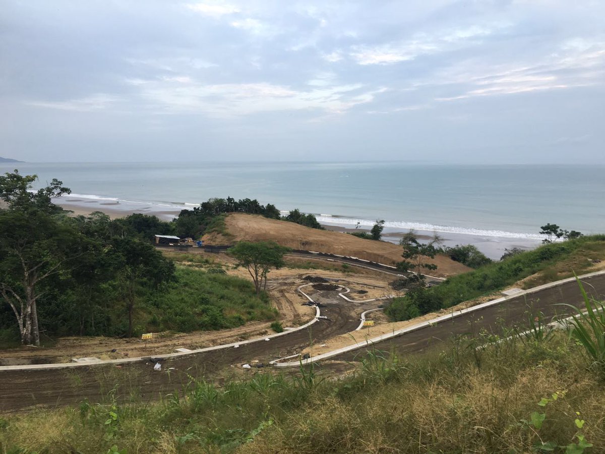 Punta_Don_Juan's tweet photo. Disfrute el entorno espectacular que Punta Don Juan le ofrece!!!  Visitenos en obra. 
#beachfrontcommunity https://t.co/W5K21VM5ET
