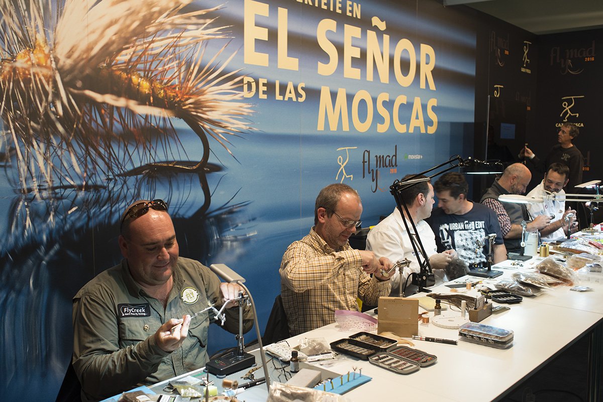 Flymage's tweet image. A great group of fly tiers. Flymad 2016 Madrid at Cinegetica Expo. #flyfishing #flytying