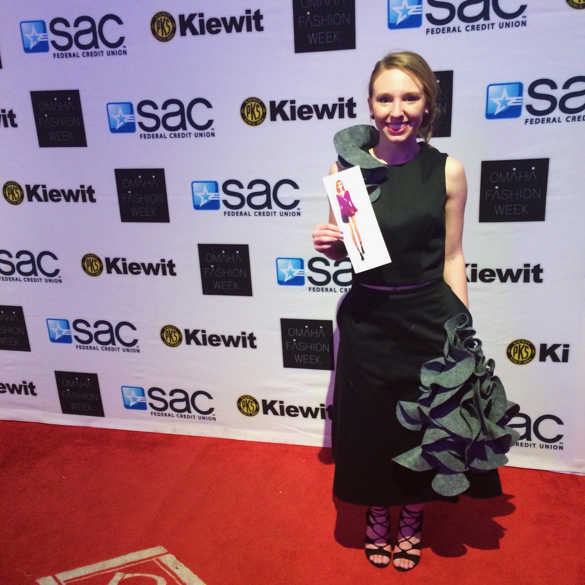 katebruce4's tweet photo. Flat Mary had a fun outing last night at OFW. She got to hangout backstage with me and everything! #TFS2016 #TFSxSB https://t.co/TeF28QYLXV