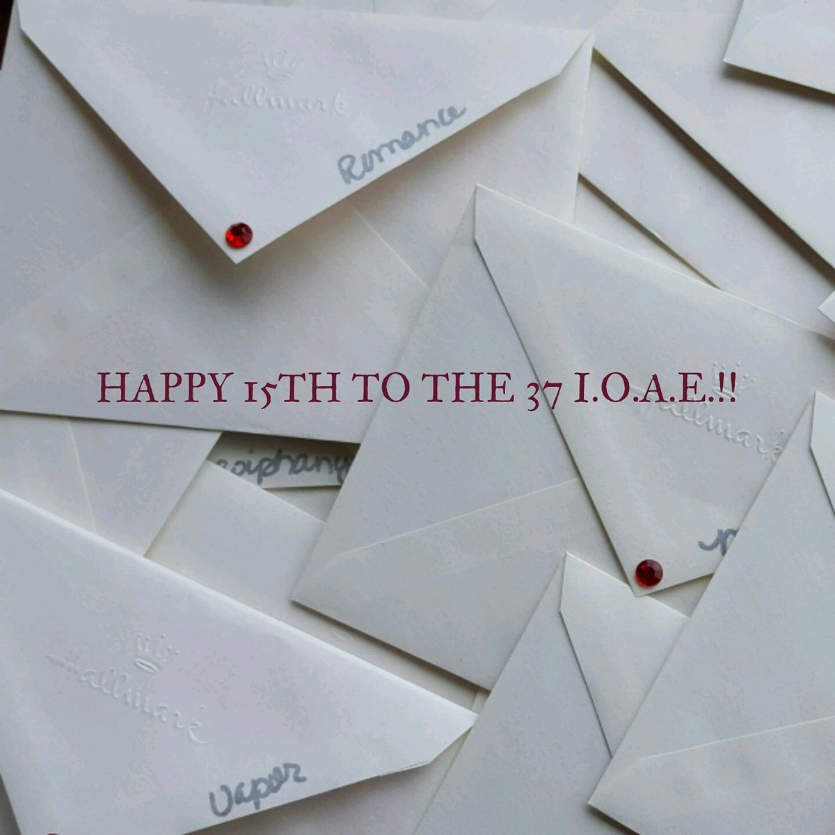 jjtothe3rdpower's tweet image. : Keepsakes for my lovely Linesisters #37ioae #Spring2001 #betagamma #dillarduniversity ❤🔺