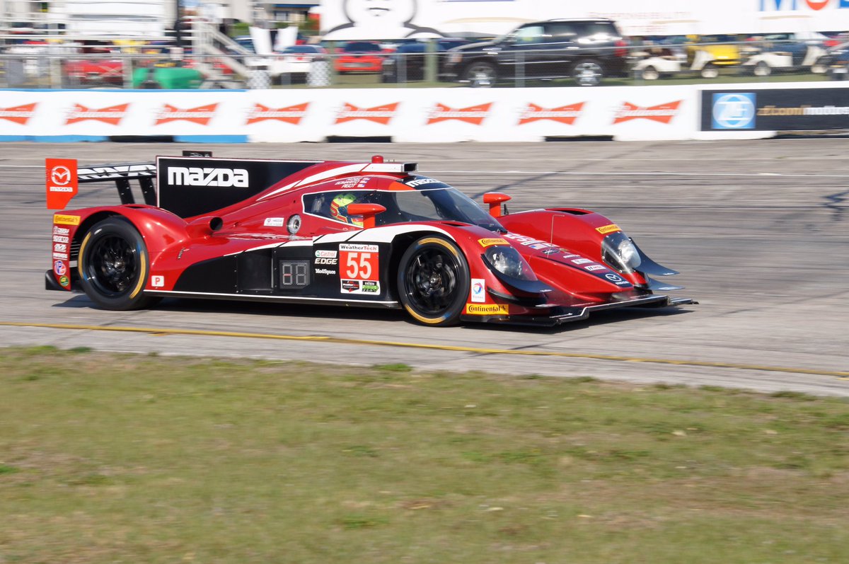 michaellgoodwin's tweet photo. @MazdaRacing @SpeedSource #Sebring12 #bigboycamera https://t.co/0CHqGgBkw8