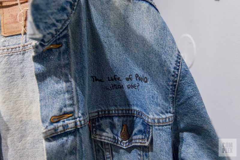 DondaCreate's tweet photo. PABLO 
JEAN JACKET https://t.co/LnXMm3mVvq
