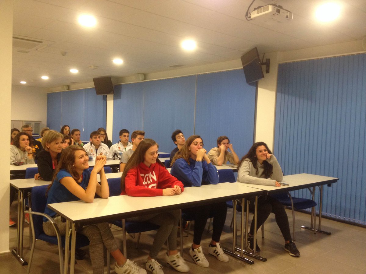 civplorca's tweet photo. Primera reunión informativa de las III Jornadas de Control y Supervisión de Deportistas de Vóley Playa https://t.co/uMuvOWIzEH
