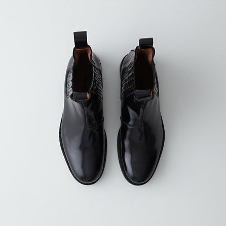 Darylknyc's tweet photo. NOW $100 OFF. Our Chelsea Girl boot in hi shine black leather. Shop https://t.co/UBnlIk6BRK https://t.co/Bq6URaypHr