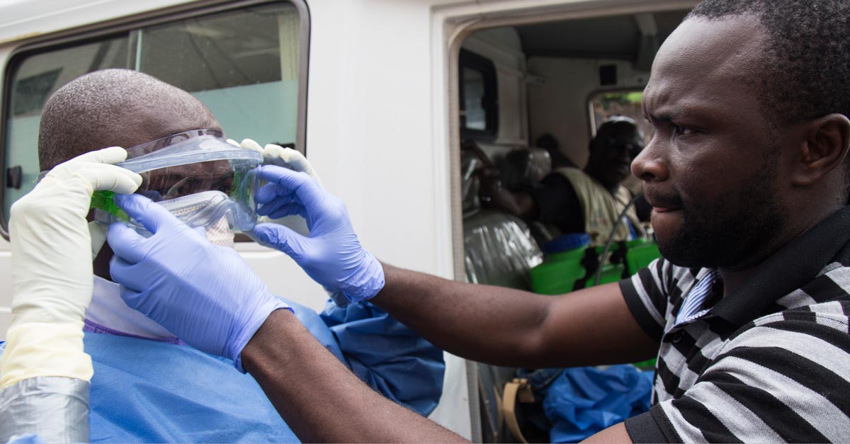 IMC_Worldwide's tweet photo. Rapid Response Teams mobilized immediately after the news of new #Ebola cases in #Guinea: https://t.co/HudsCYdZgC https://t.co/wip25GghkW