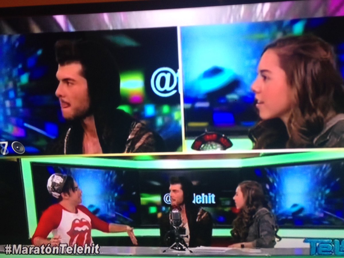 DanyLambd's tweet photo. @tvtelehit Ya viéndote @dannyreymusic #todoparaolvidar #DannyReyEnMaratonTelehit 😍 https://t.co/xT5MDx1F2x