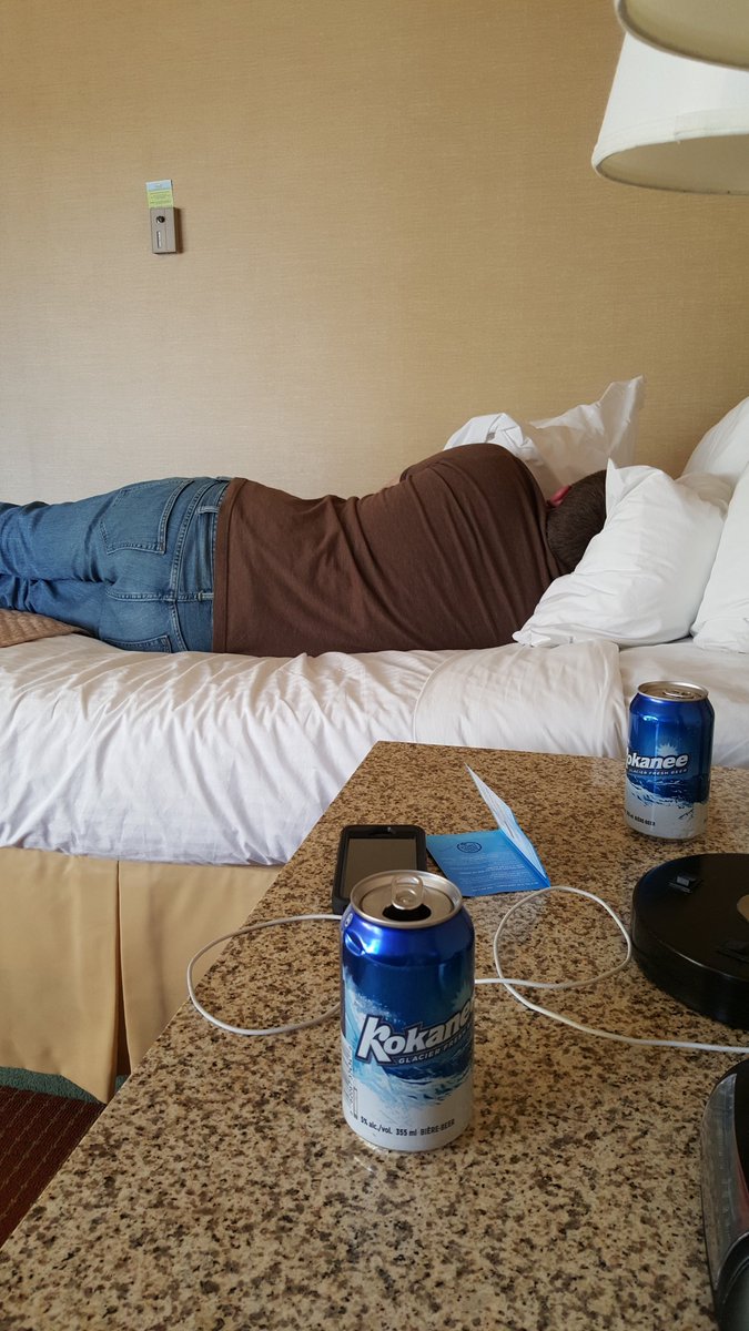 Toddske's tweet image. The whole way down from #ymm we're talking about partying hard...#SignsOfGettingOld #yeg