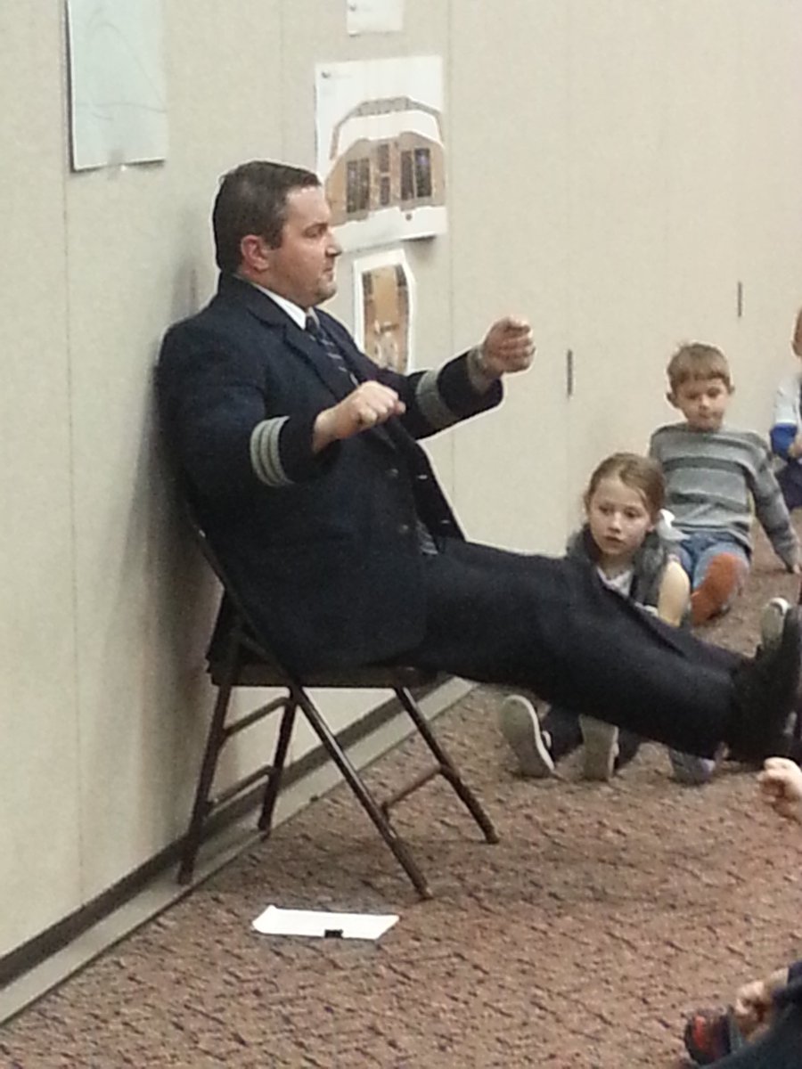 SBaitz's tweet photo. Fun morning with Captain Eddie teaching first grade about flying a plane@ #thankscaptaineddie https://t.co/rjWK4nZb2T