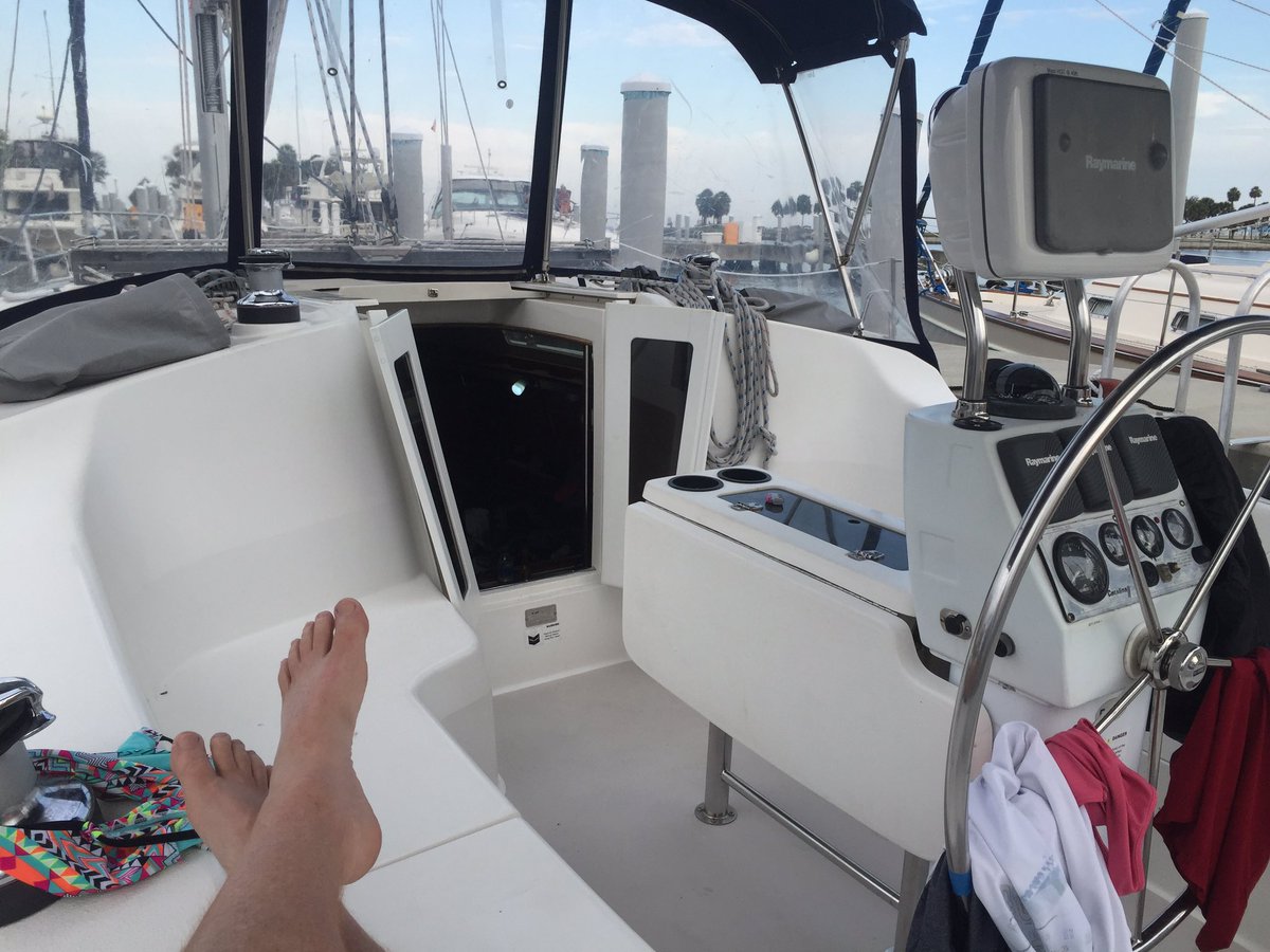 RWSSailing's tweet image. Team Chill before dinner!