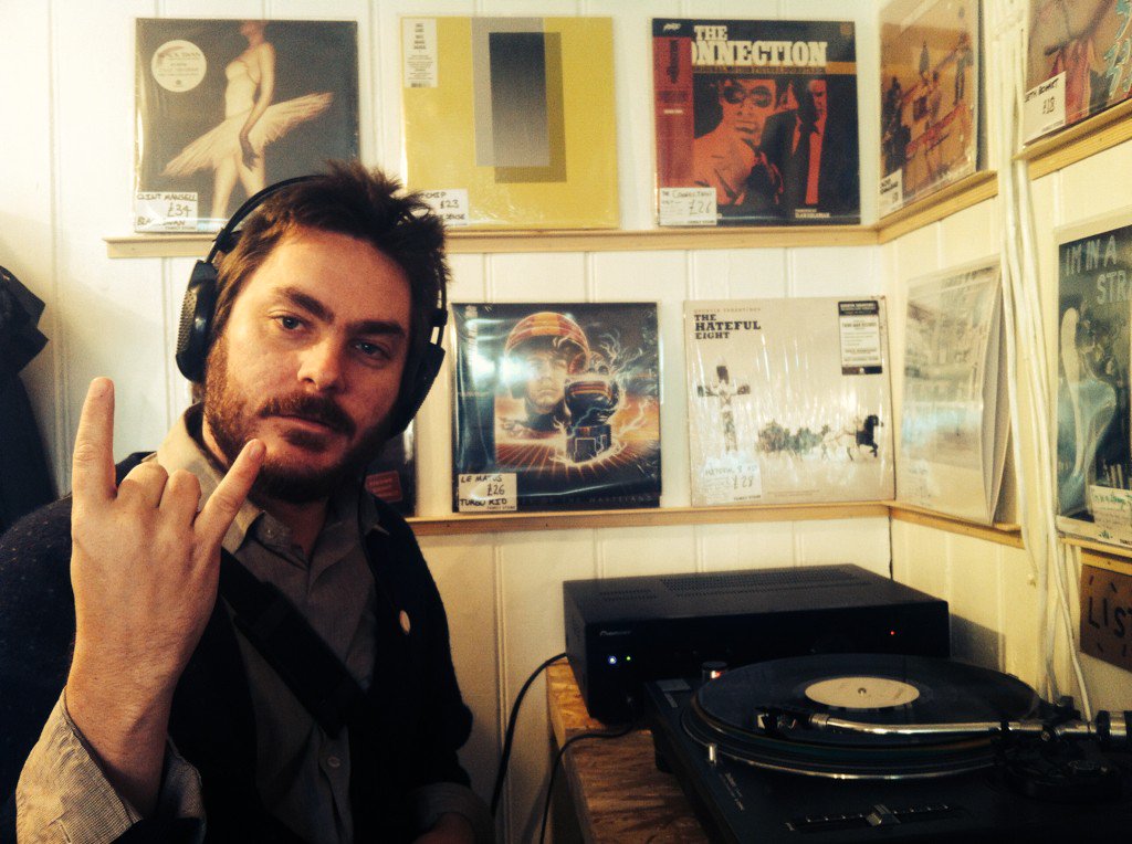 MoulettesBand's tweet photo. Listening to #preternatural #testpressing @familystoreuk instore gig @residentmusic 31/05 !https://t.co/idoDUkA5nk https://t.co/Yxefazetzq