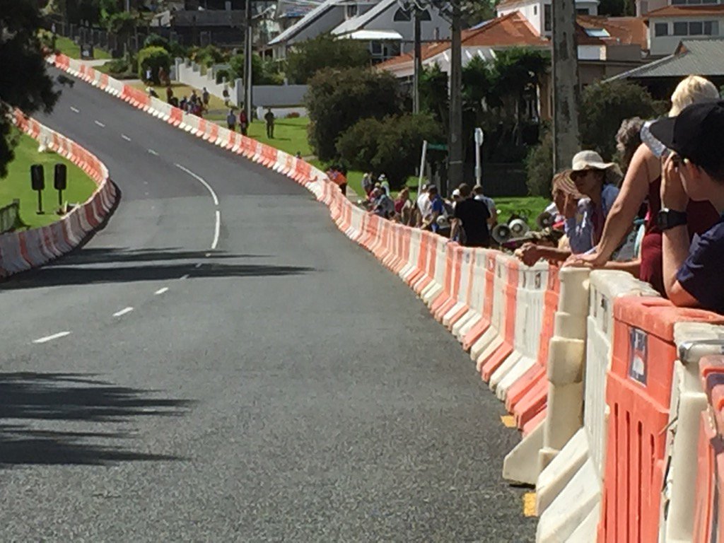RossChurchouse's tweet image. Waiting for the next race #stanmorebay #SOAP2016