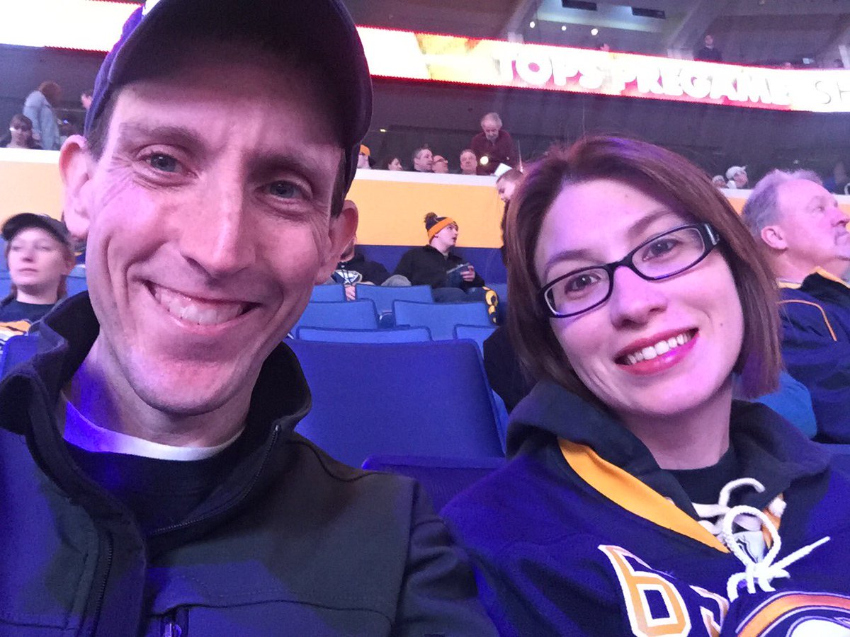 _billnewton's tweet photo. @BuffaloSabres #SabresSelfie https://t.co/z8m8UsNyEG