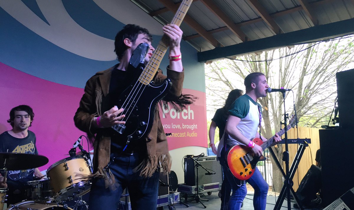 SxSpotify tweet media