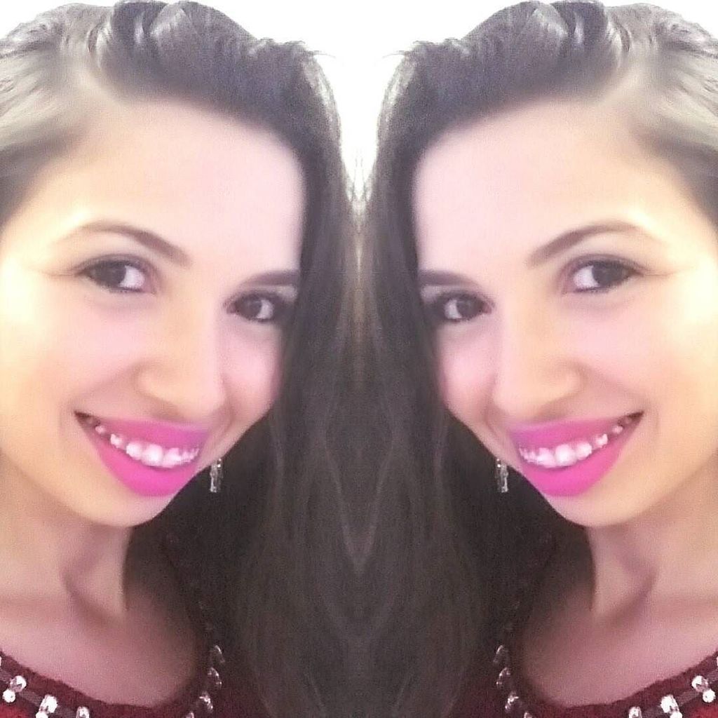 EsmraldaRreyes's tweet photo. #boanoite sextaaa... 😄 Que a noite de vocês seja tudo de bom. #amor por este batom. 👧✌💚😋👠👜 #sextalinda #bora #dailu… https://t.co/8d8iFCmZ5G
