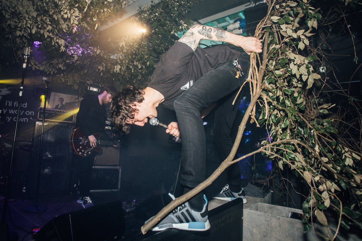 Never gonna fall in line. <a href="/BlossomsBand/">BLOSSOMS</a> and <a href="/__CROWS/">CROWS</a> turn it up at Future House. #myfutureis #NMD