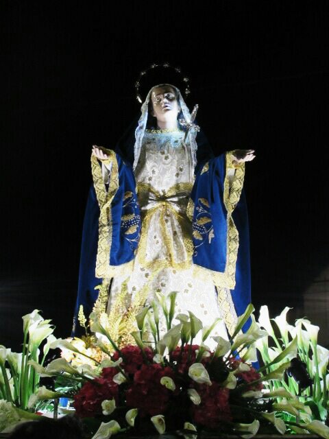 juanfeceuti's tweet photo. Quien mejor que ella para comenzar. Orgulloso de acompañar a la Virgen en su dolor
#SemanaSantaCeutí
#SemanaSantaRM https://t.co/0OiZiYo6bq