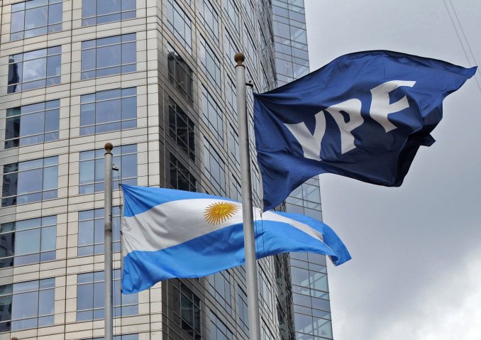 #Ypf ahora se #Endeudará por  ... - centrodeinformes.com.ar/noticias-de-ar… - #1000MillonesDeDólares #Endeudará #Nacionales -