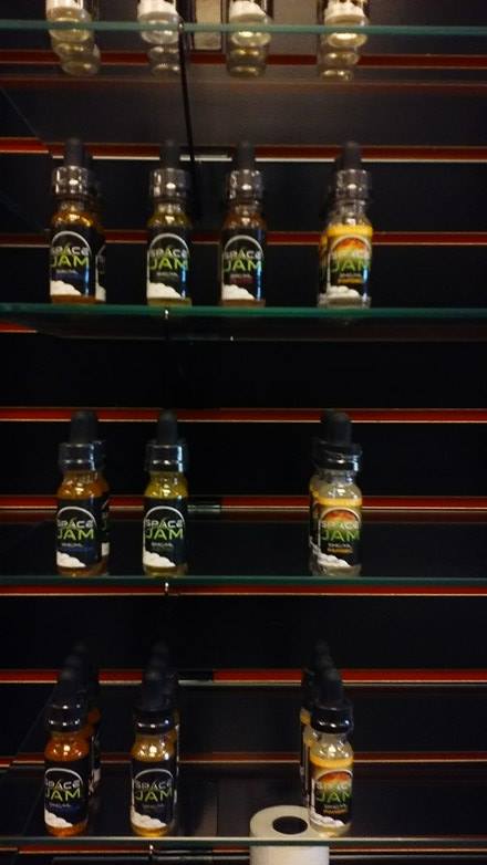 SunnysEcig's tweet photo. All 15ml for only $8.99!! All 30ml only $15.99 Nevada nectar 30ml for $8.99 Nevada nectar 120ml for only $25.00 https://t.co/APZ5OqiyLi