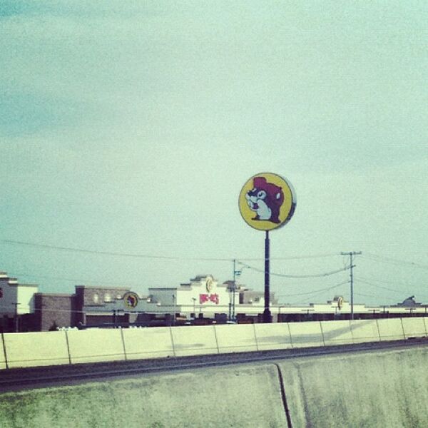 TexasHumor's tweet image. Spotting a Buc-ee's while on a road trip is like spotting land after being lost at sea for three weeks. #springbreak