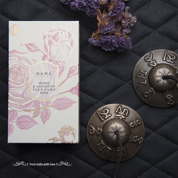 ofctrampolim's tweet photo. Ayurvedic face care. #ayurveda #india #kamaayurveda #facecare #health #tibetanbells #stillphotograph #follow https://t.co/h9fZYmO9ws