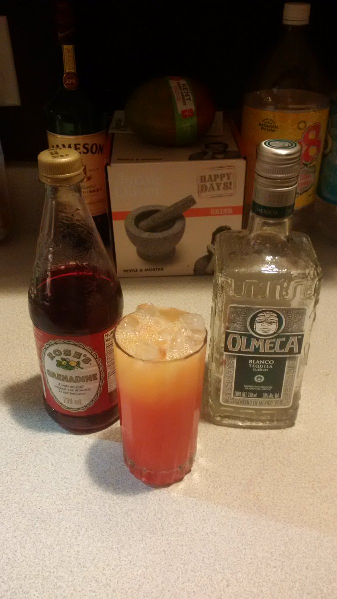 lacehim's tweet photo. @XenosNS Readjusting post-cruise? Might I suggest Tequila Sunrises to ease yourself back to reality. 
 😃 https://t.co/gqpy9QRqlK