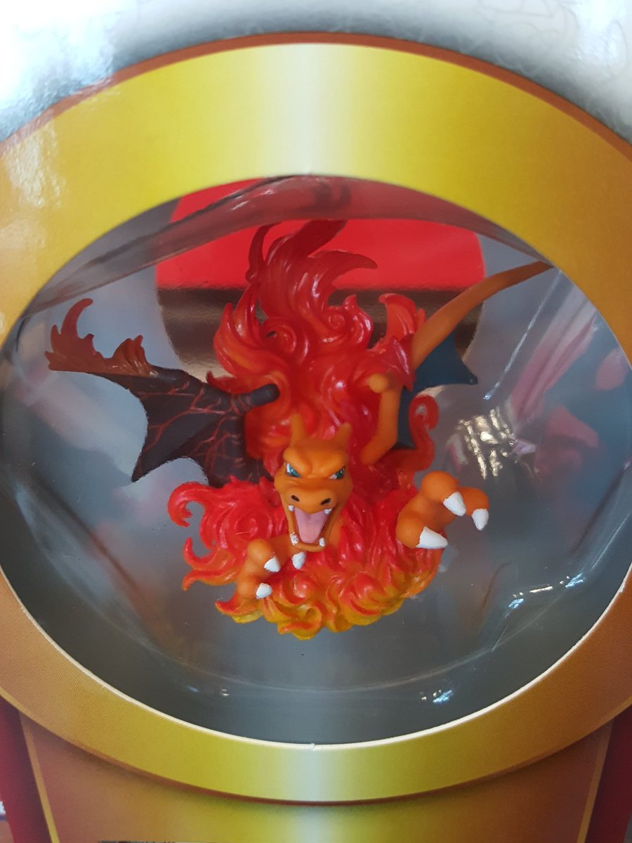 _PokemonCards_'s tweet photo. #Pokémon Charizard EX Red &amp; Blue Collection boxes are starting to hit stores! https://t.co/6oPr7rMKjo