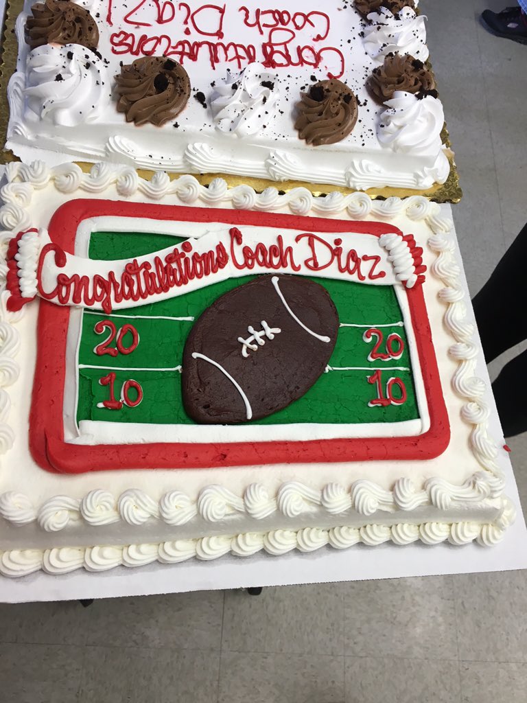 coachrdiaz's tweet photo. Thank you Redcat family #fowlerhighschool @RedcatImprints @RedcatAthletics https://t.co/AY48AEDWlT