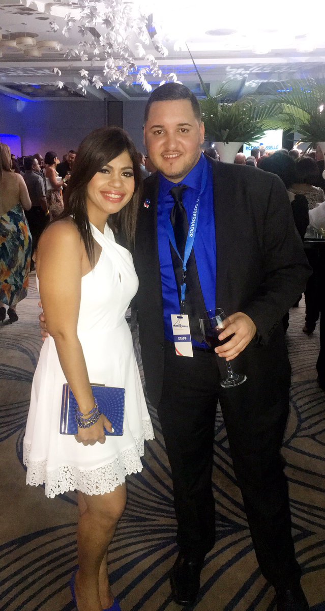 KarimdvG's tweet photo. Love U @MikeRiv07! 💙 #latepost #RRBday #ComunicacionDigital #CaribeHilton https://t.co/IBrcJ4bSbD