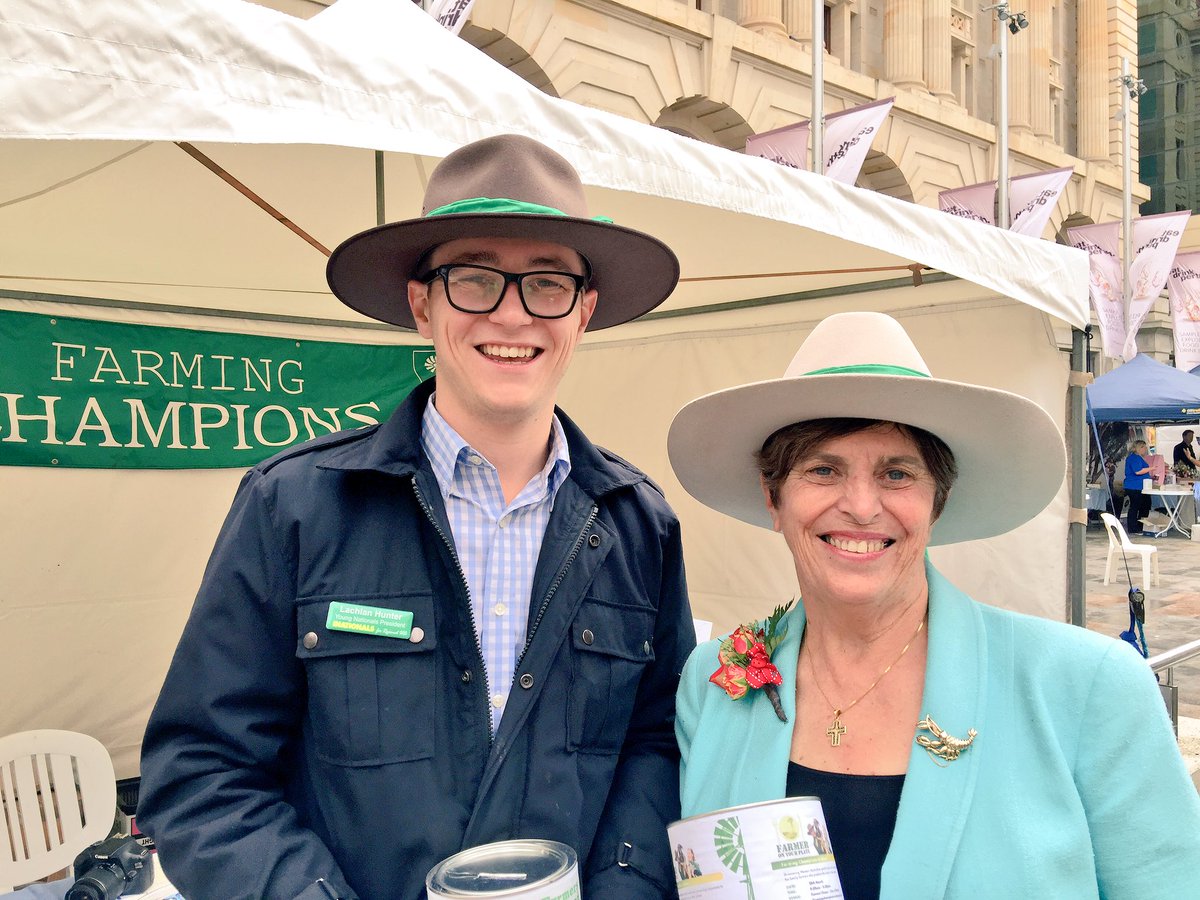 LachlanHunter's tweet photo. Great to be in #ForestChase with President of Farming Champions Mary Nenke. Connecting growers with the city! πΎππ https://t.co/RHVWCK9quh